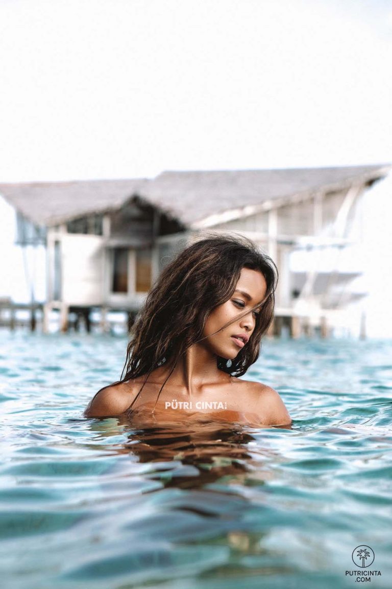 putri cinta 017 photoset 0050 rpA8a8bM