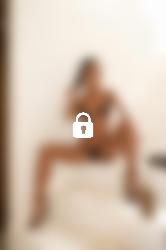 putri cinta 184 photoset 0048 blur