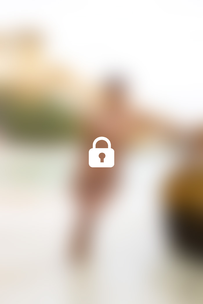 putri cinta 199 photoset 0025 blur