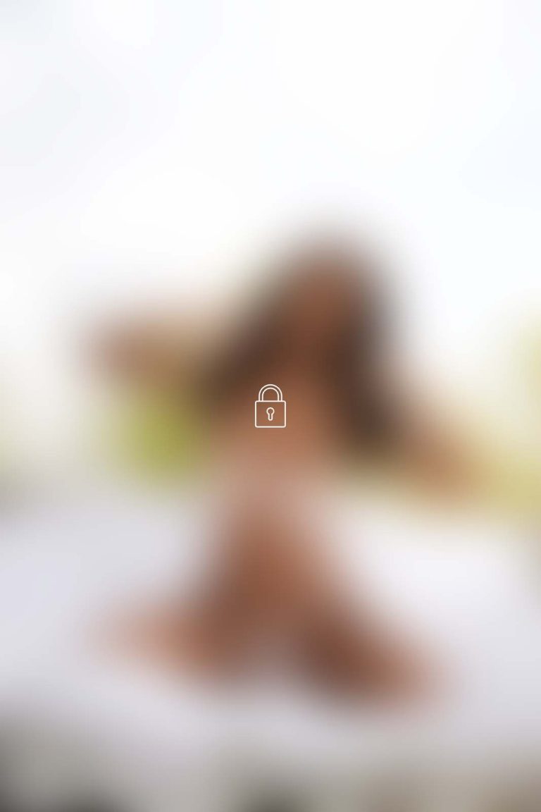 putri cinta 245 photoset 0010 BLUR