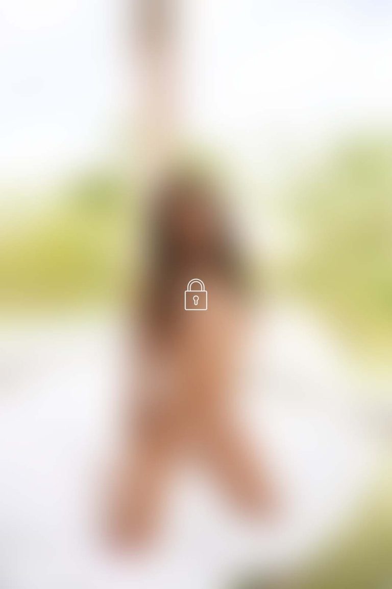 putri cinta 245 photoset 0020 BLUR