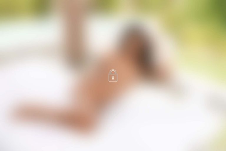 putri cinta 245 photoset 0026 BLUR