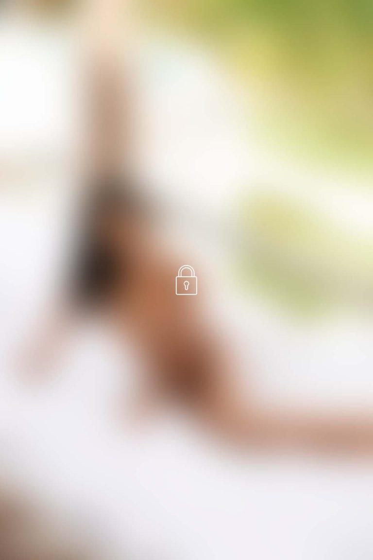 putri cinta 245 photoset 0029 BLUR