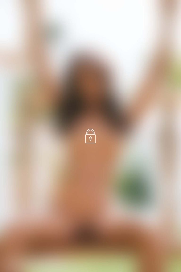 putri cinta 279 photoset 005 BLUR