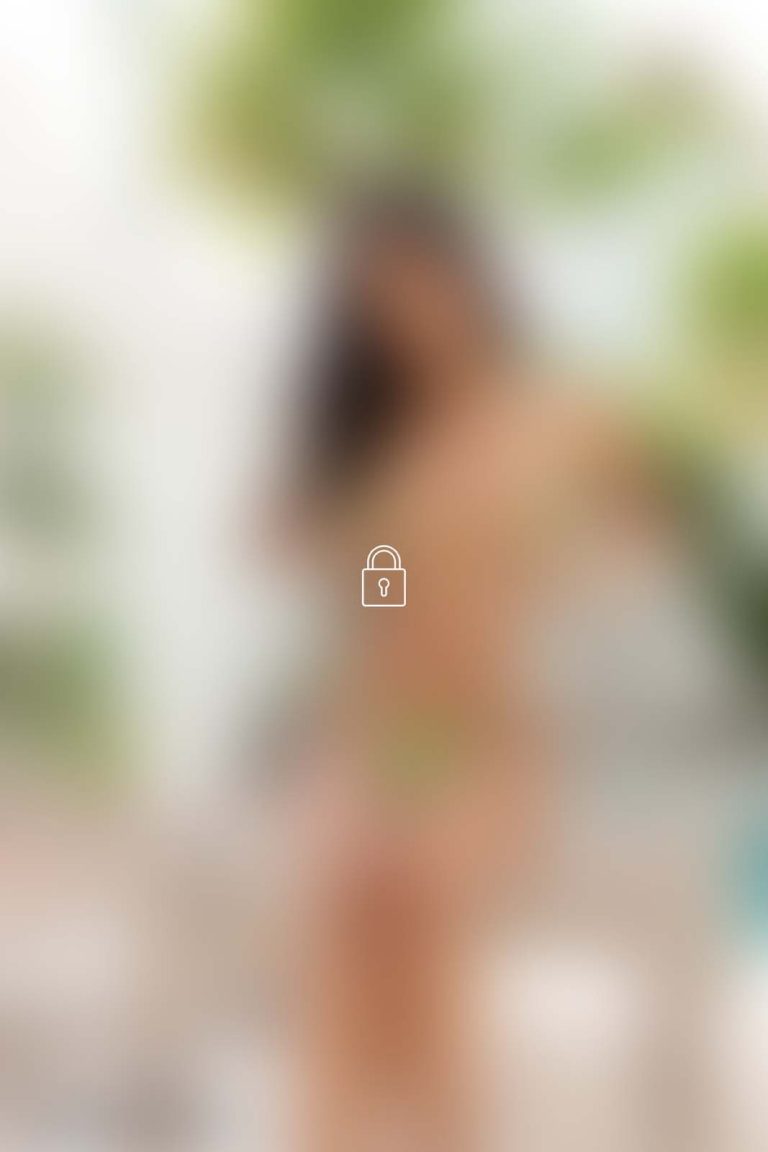putri cinta 325 photoset 0016 BLUR