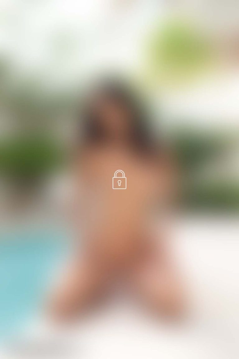 putri cinta 325 photoset 0033 BLUR