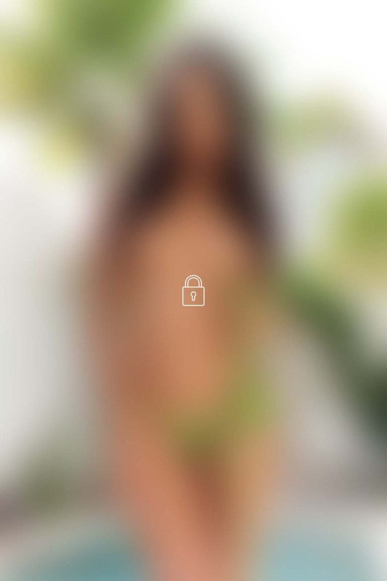 putri cinta 325 photoset 0053 BLUR