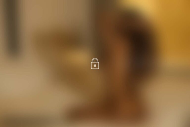 putri cinta 370 photoset 0083 BLUR