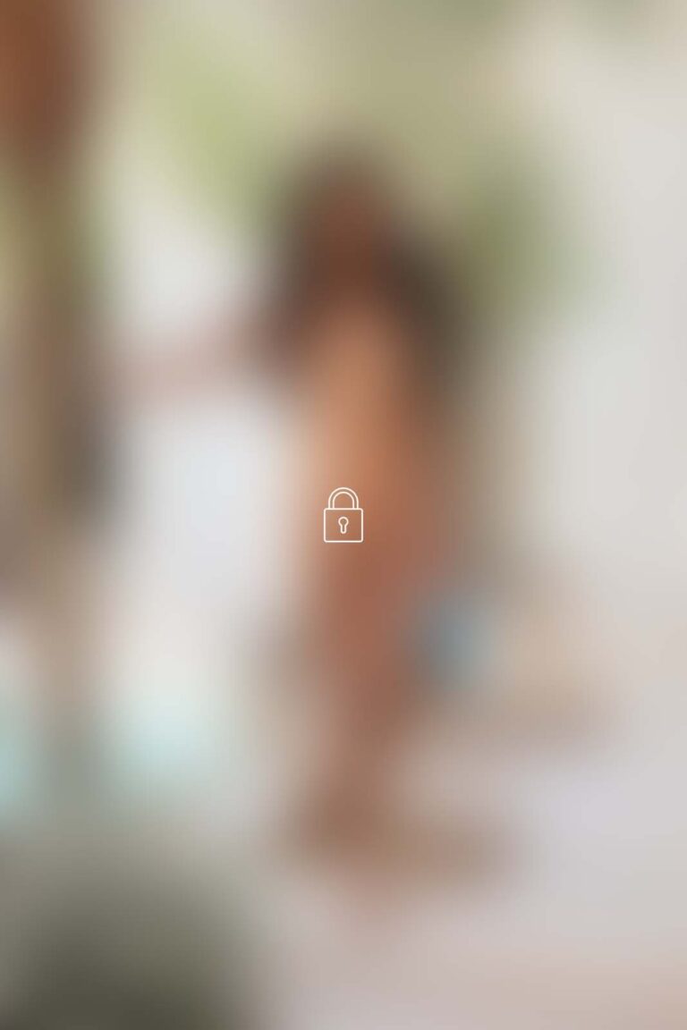 putri cinta 377 photoset 002 BLUR