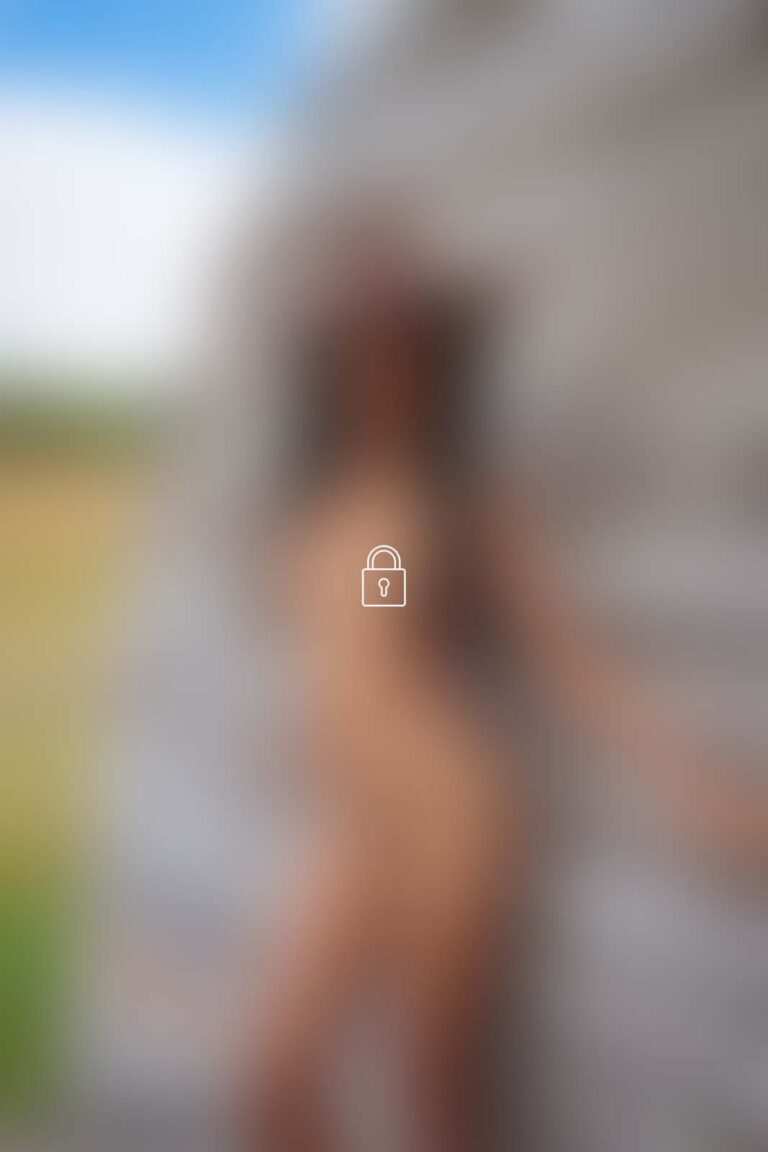 putri cinta 385 photoset 002 BLUR