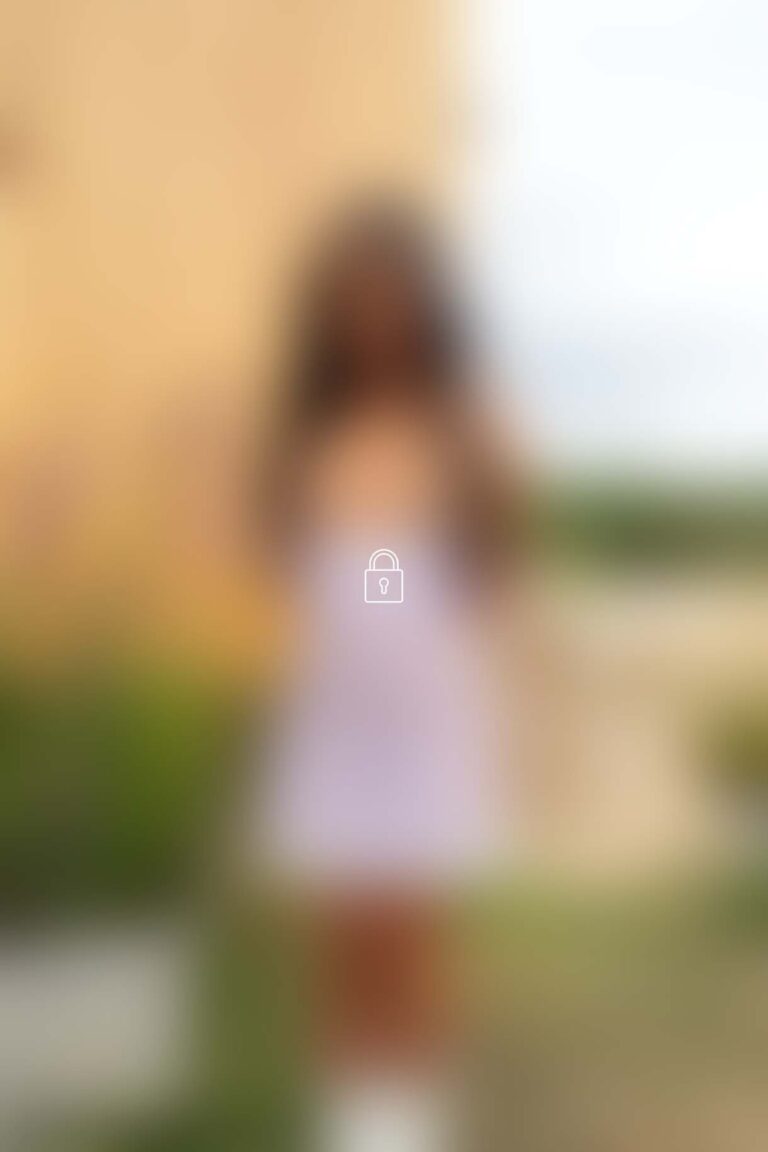 putri cinta 389 photoset 0021 BLUR