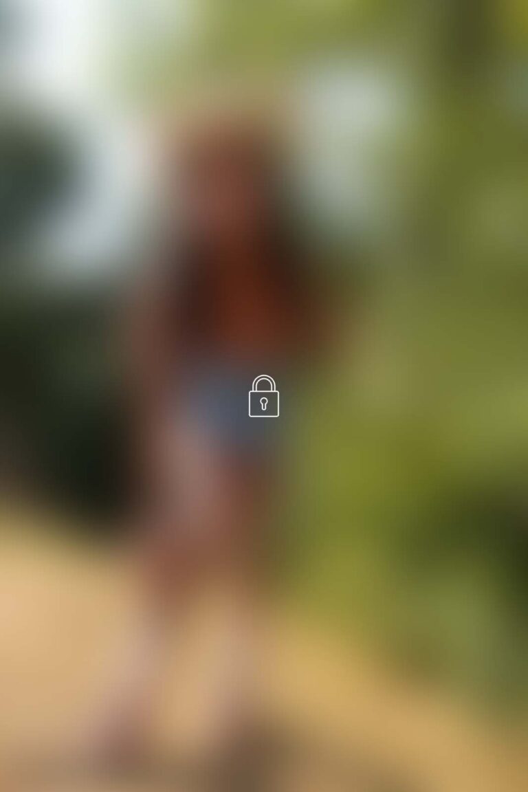 putri cinta 393 photoset 0032 BLUR