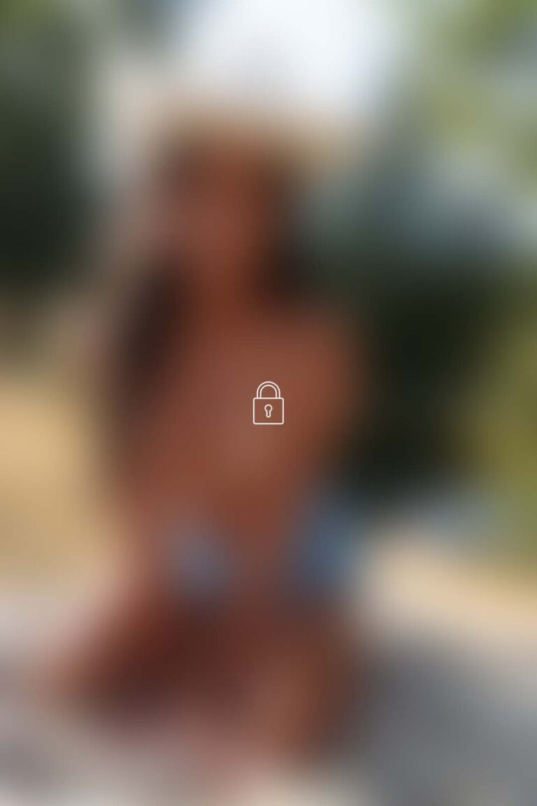 putri cinta 393 photoset 0040 BLUR