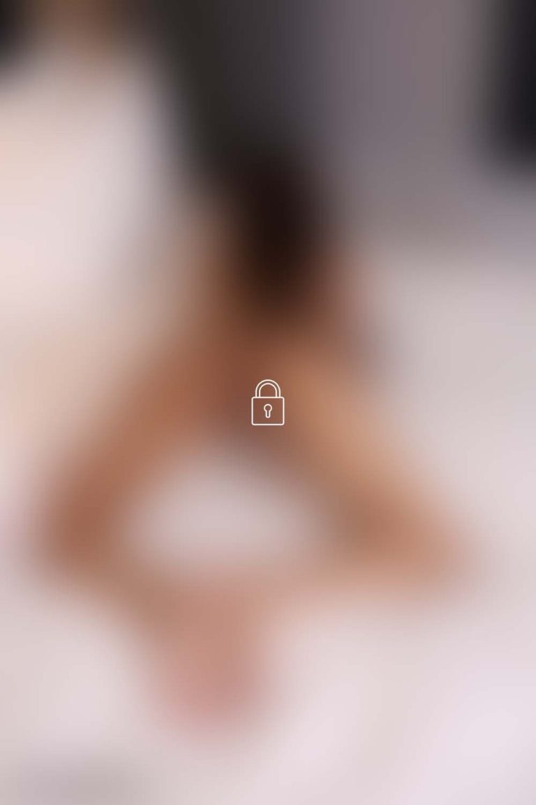 putri cinta 400 photoset 0051 BLUR