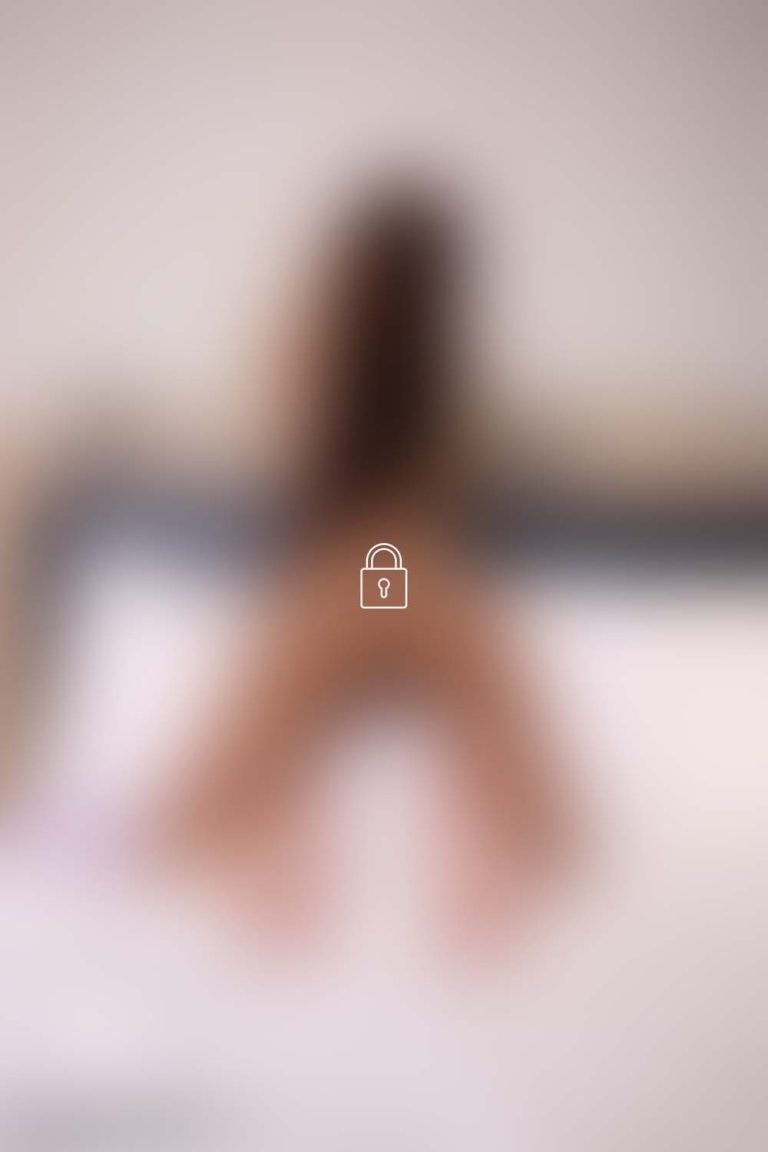 putri cinta 400 photoset 0056 BLUR