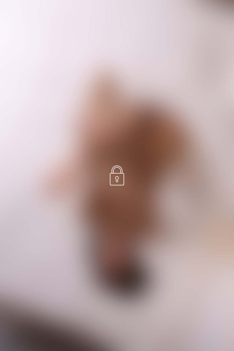 putri cinta 400 photoset 0060 BLUR