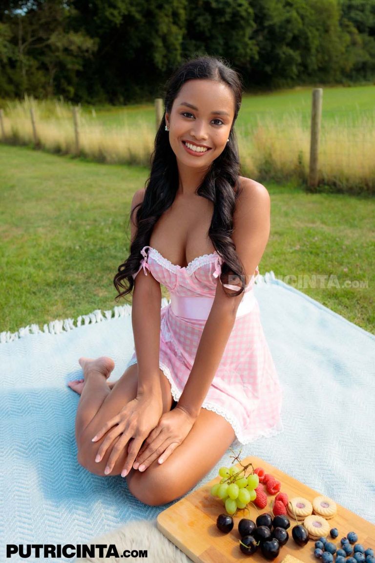 putri cinta 401 photoset 0023 suC739JV