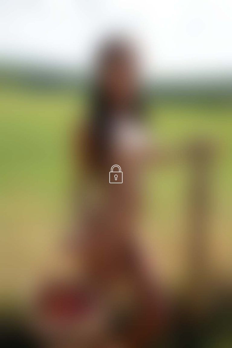 putri cinta 401 photoset 0038 BLUR