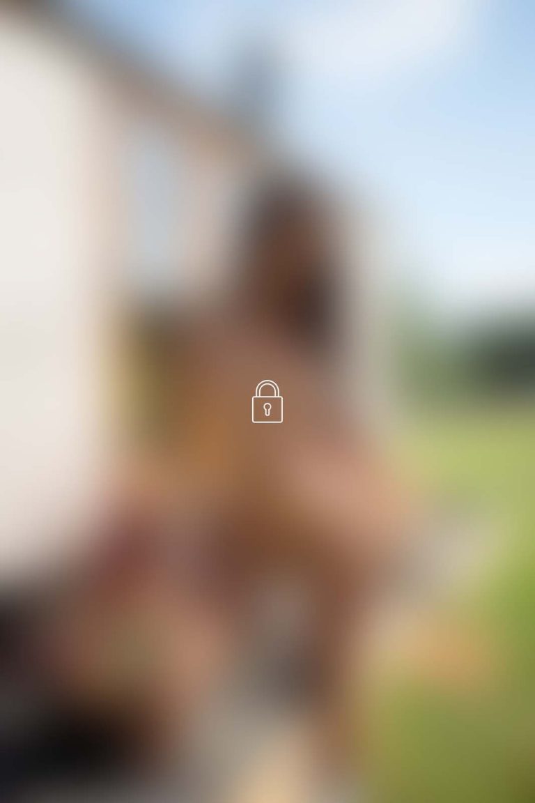 putri cinta 403 photoset 001 BLUR