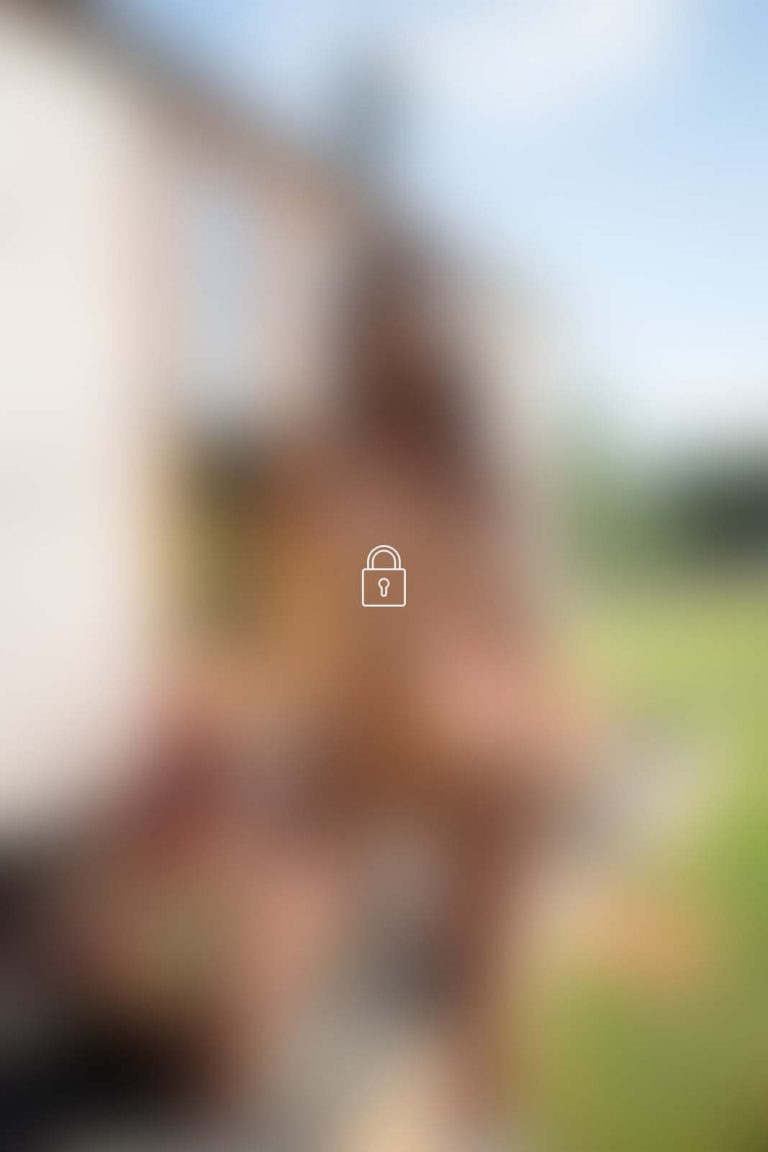 putri cinta 403 photoset 002 BLUR