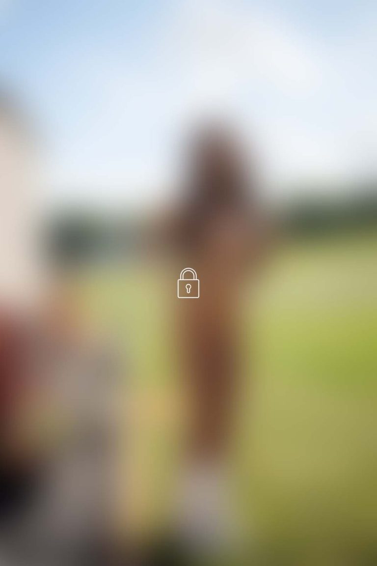 putri cinta 403 photoset 003 BLUR