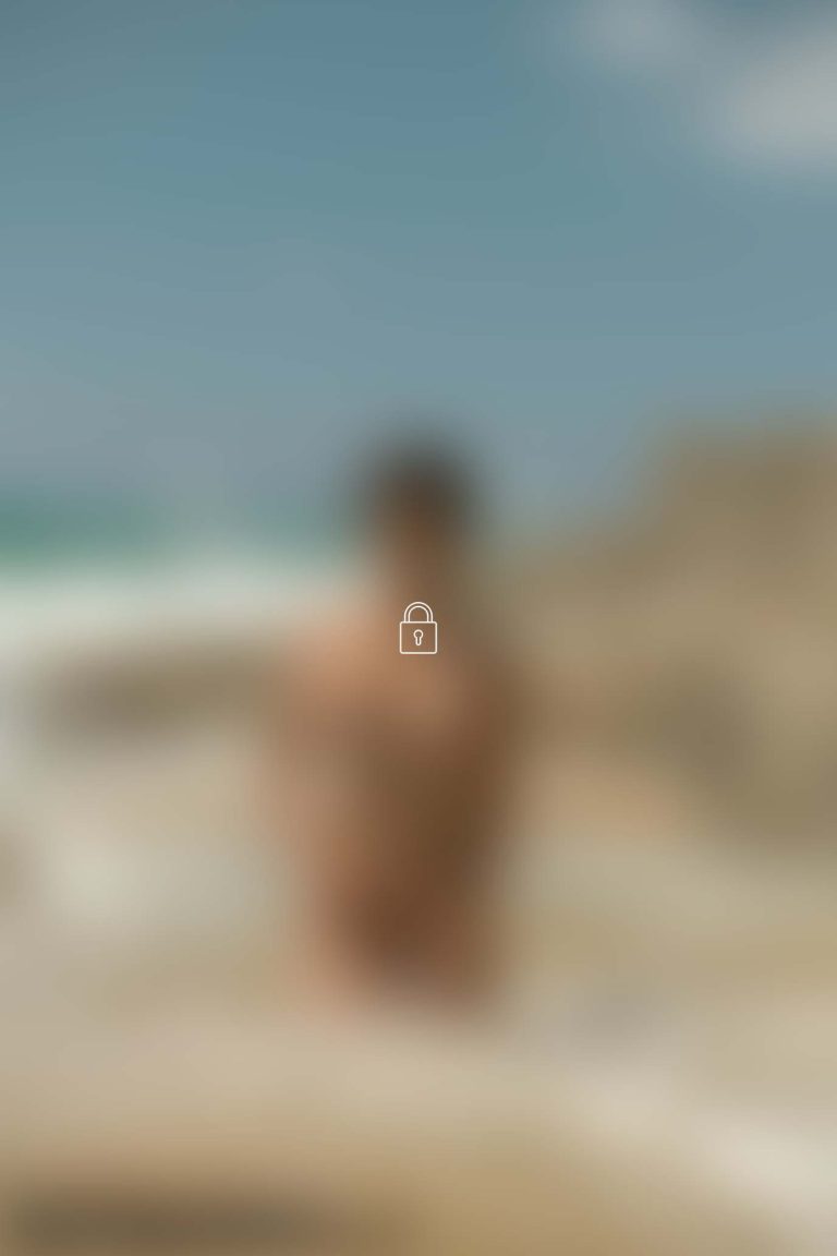 putri cinta 407 photoset 0021 BLUR