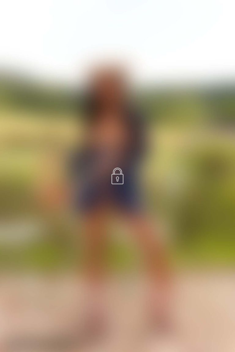 putri cinta 412 photoset 0023 BLUR