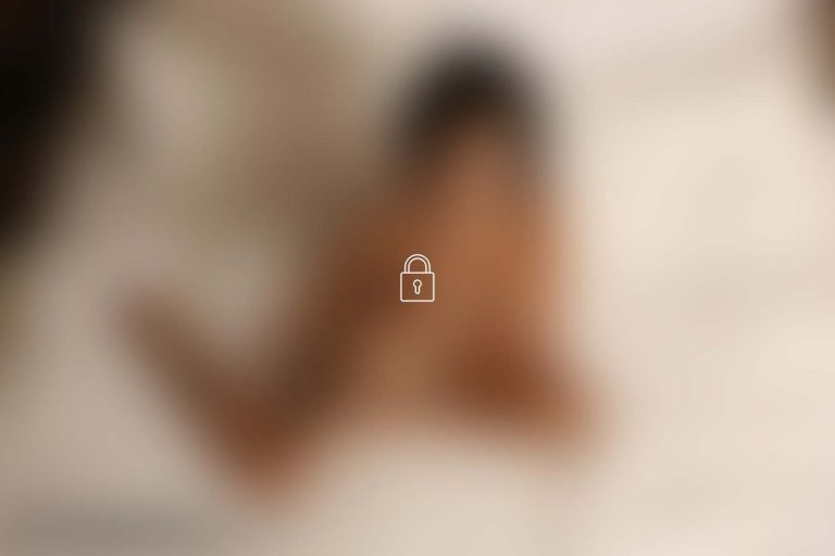 putri cinta 433 photoset 0066 BLUR